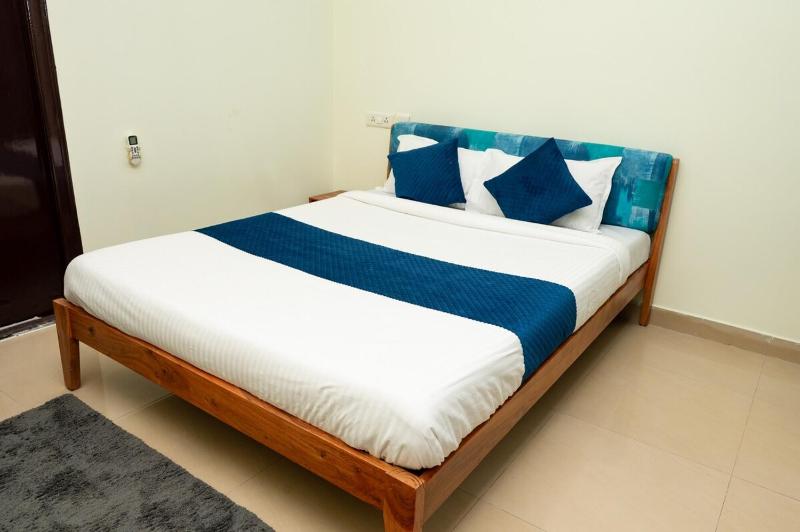3 BHK Apartment in Gachibowli near Delloite AIG - image 5