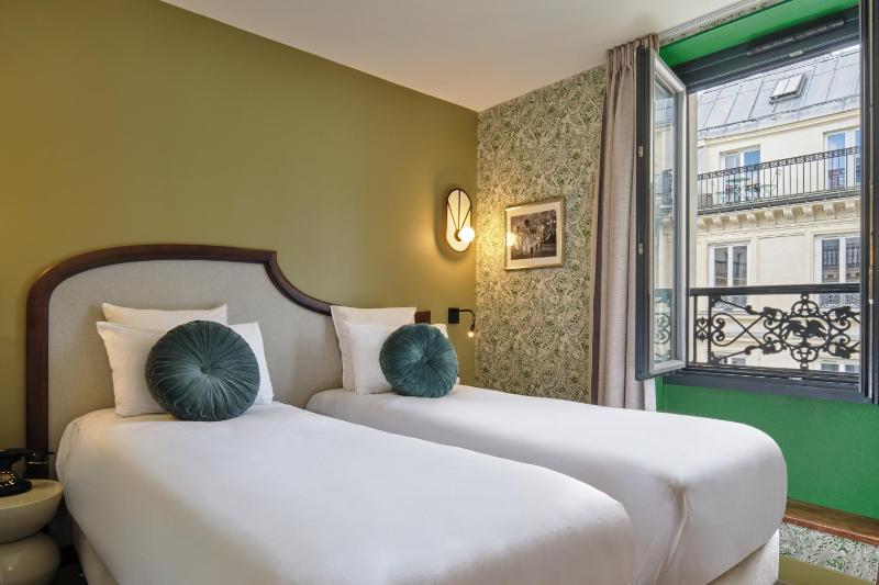 Superior Double or Twin Room image 1