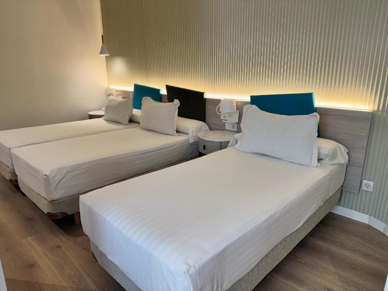 Hotel Mediterraneo Valencia - image 16