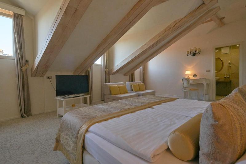 Junior Suite image 4