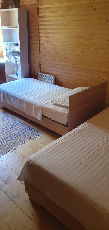 Budget Double Room image 3