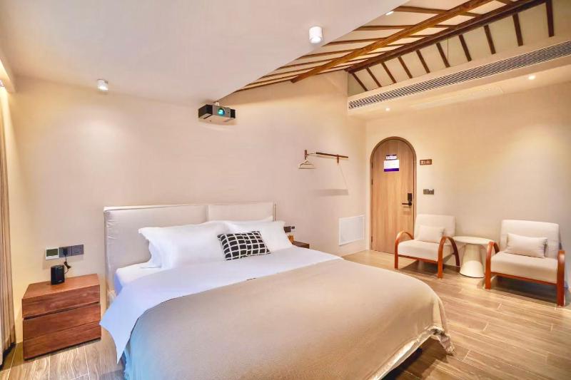 Book NOW & Chat Wake in MountainFree ShuttleAside National Park Combo Stay in Tianmen city center English Speaking Assistant - image 11
