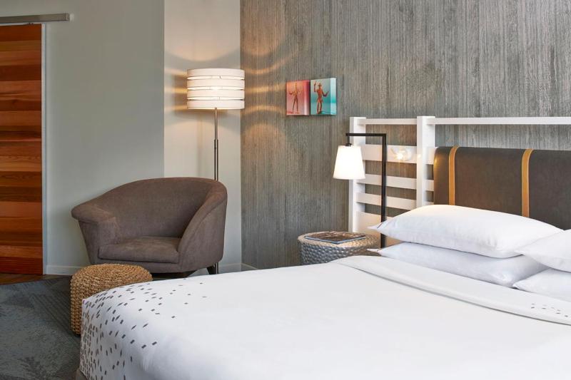 King or Double Room image 2