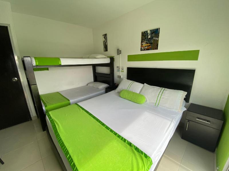 Hotel Colors - Cali Centro - image 28