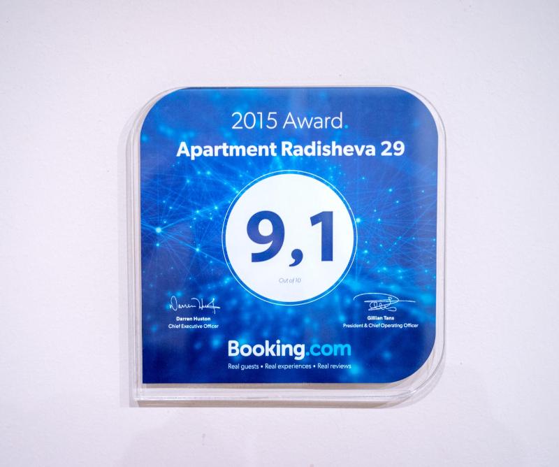 One-Bedroom Apartment image 2