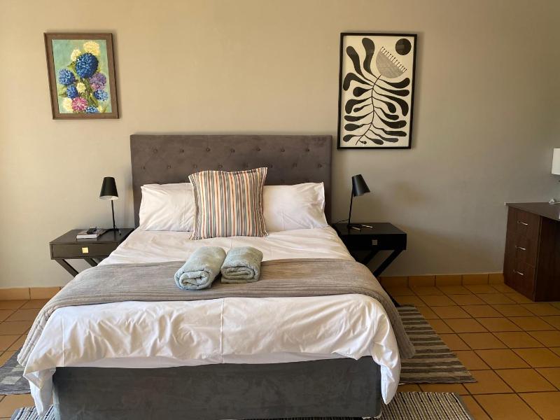 Waterkloof Glen Guest House - image 10