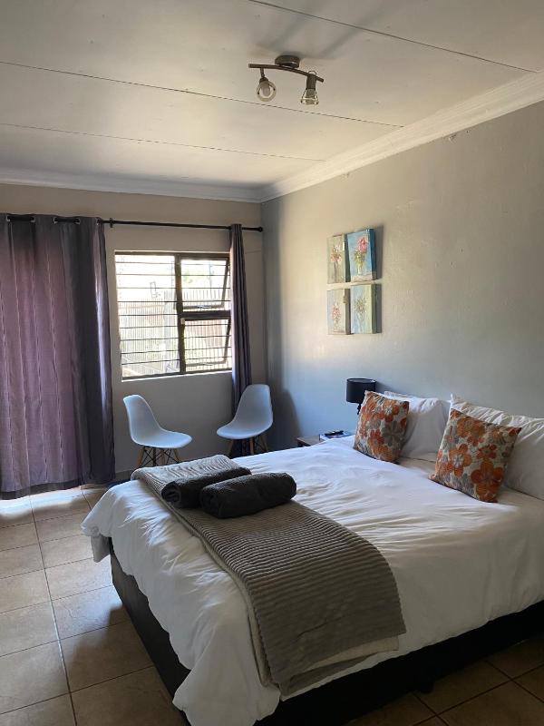 Waterkloof Glen Guest House - image 4