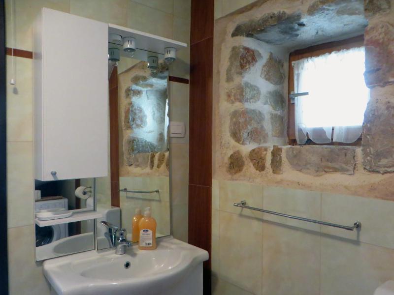 Three-Bedroom Holiday Home  image 4
