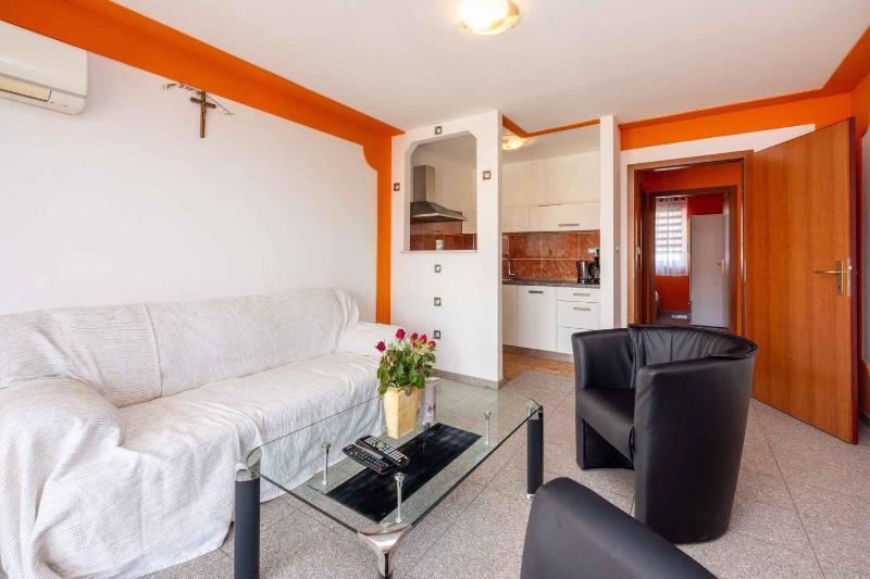 Apartment in Novi Vinodolski 39370 - image 17