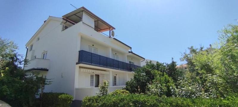 Apartment Ivanka - image 1