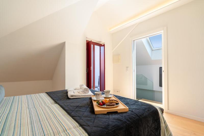 Decor Studios - Clérigos by Host Wise - image 4
