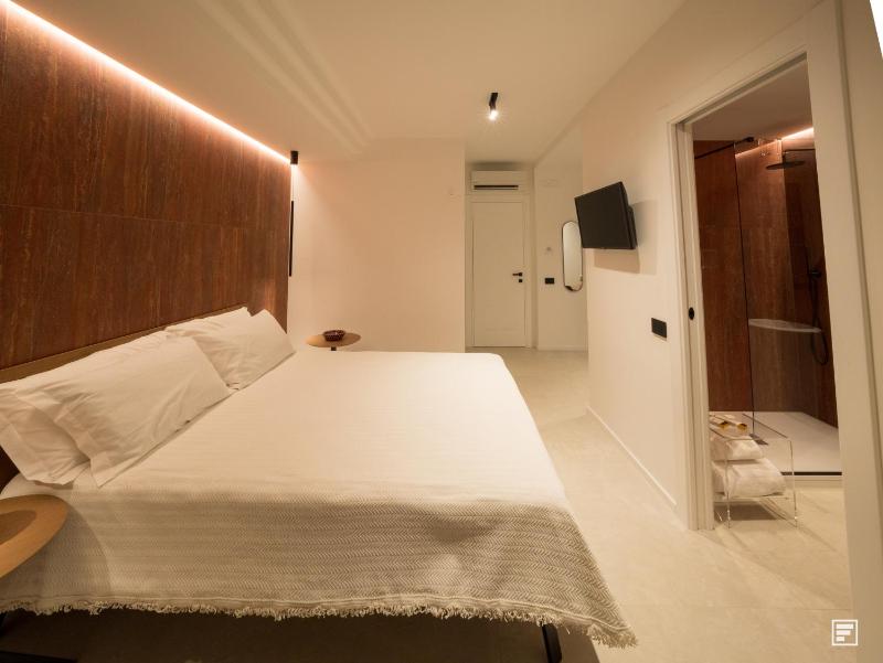 Cefalù Luxury Suite - image 12