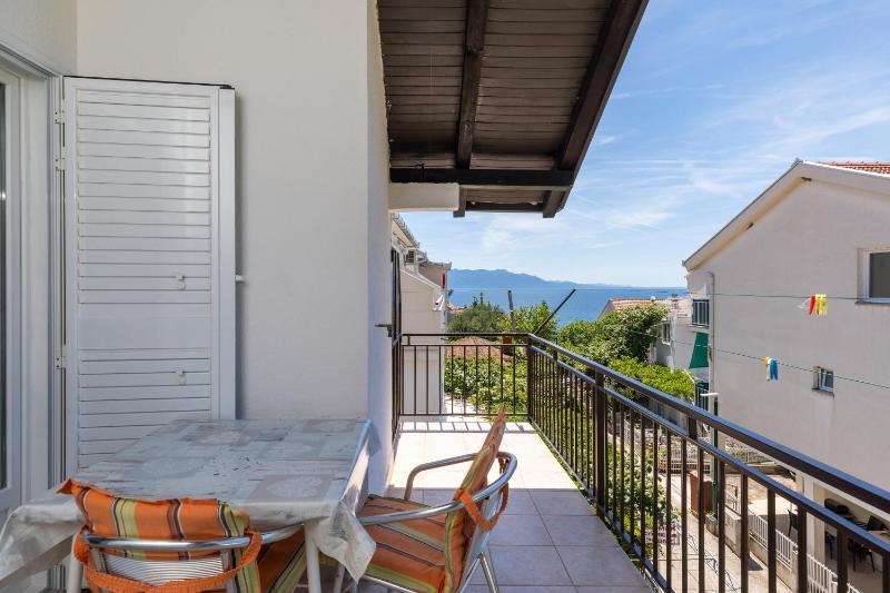 Studio with Terrace and Sea View image 2