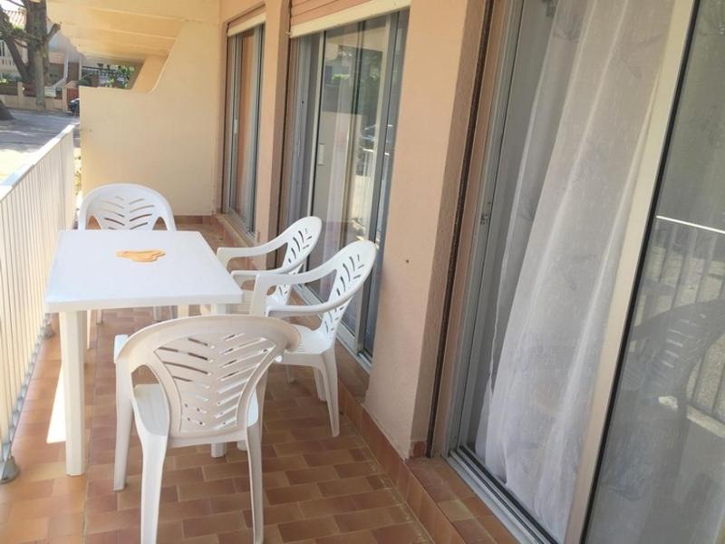 Appartement 4 Personnes Proche Plage avec Parking - FR-1-837-39 - image 8