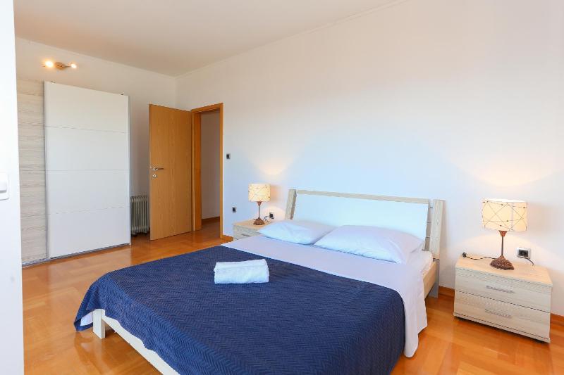 Penthouse Apartment (6 Adults) - Annex image 2