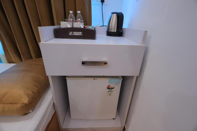 Aliste millennium City centre Fortis Gurugram - image 43