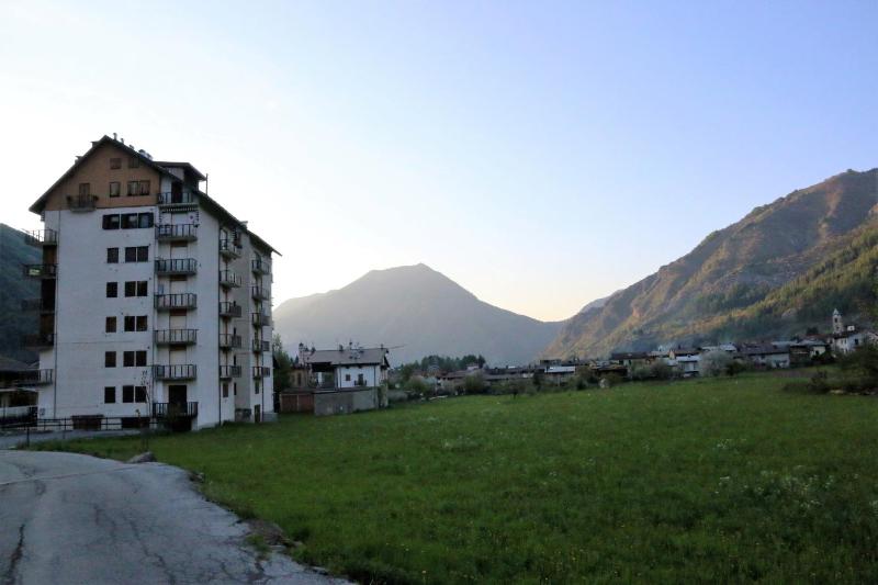 Apartment with Mountain View image 4