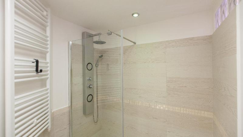 Three-Bedroom Apartment image 4