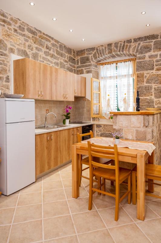 Beach Resort Apartments Podspiline - image 25