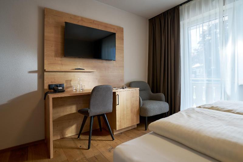 Standard Double Room image 1