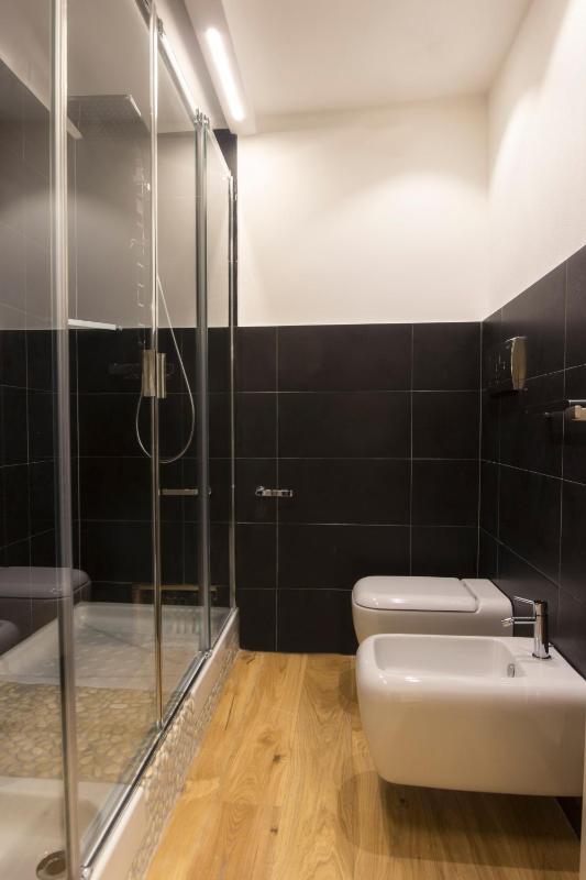 Superior Double Room image 4
