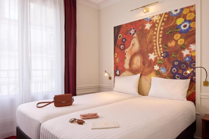 Comfort Twin Room image 1