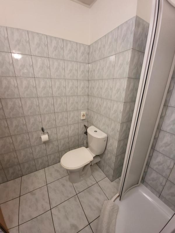 Triple Room with Private Bathroom image 3