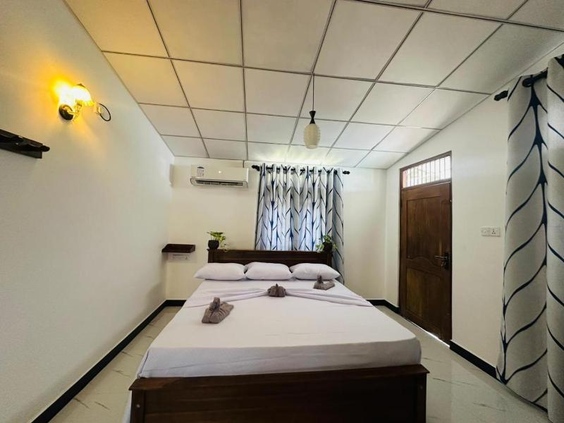 Prem villa - Near Airport - image 38