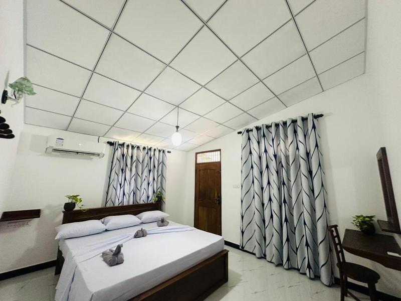 Prem villa - Near Airport - image 34