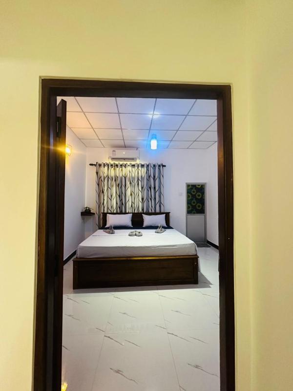 Prem villa - Near Airport - image 32