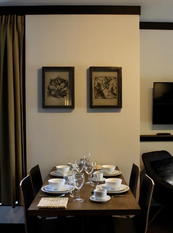 Deluxe Studio with Terrace image 3
