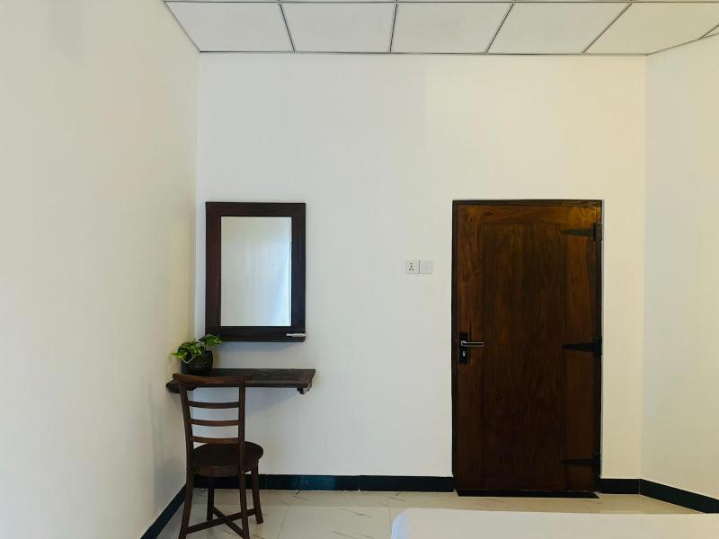 Prem villa - Near Airport - image 11