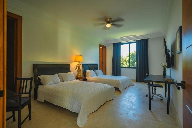 Waterfront Luxury Home in Punta Cana Resort & Club - image 15