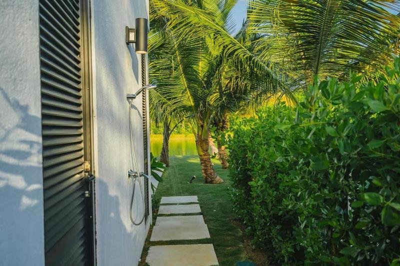 Waterfront Luxury Home in Punta Cana Resort & Club - image 10
