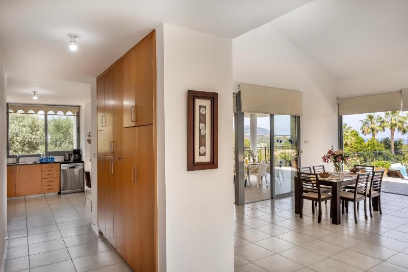 Three-Bedroom Villa image 4