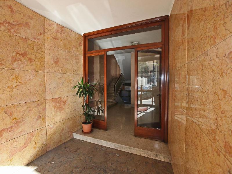 Classic Apartment image 1