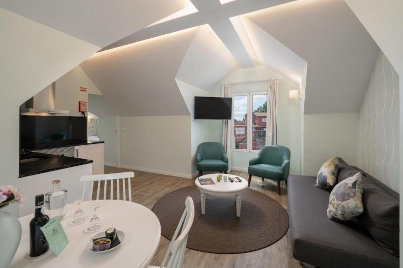 Superior Suite image 1