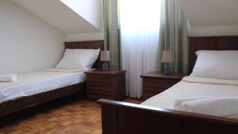 Villa Velzon Guesthouse - image 15