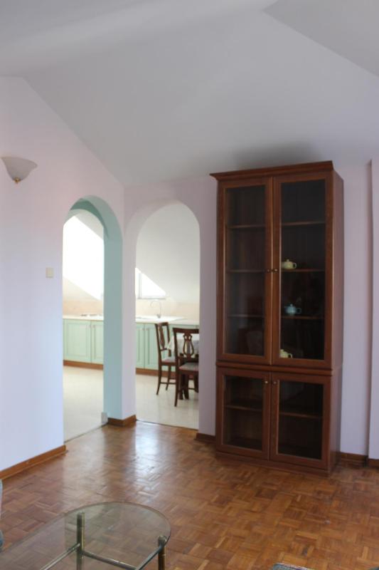 Villa Velzon Guesthouse - image 7