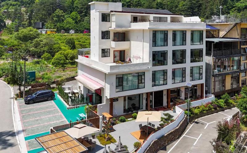 Mountain and Bamboo Holiday Homestay Zhangjiajie Forest Park Branch - image 7