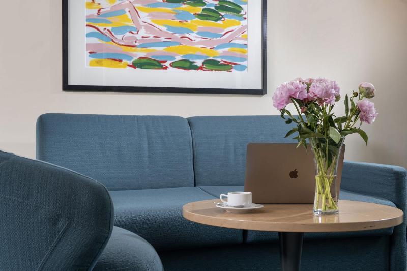 Suite image 4