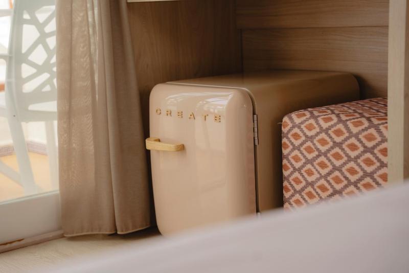 Double Room image 1