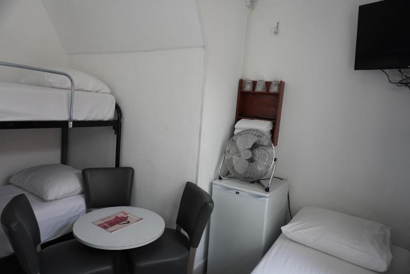 Hotel Schroder - image 2