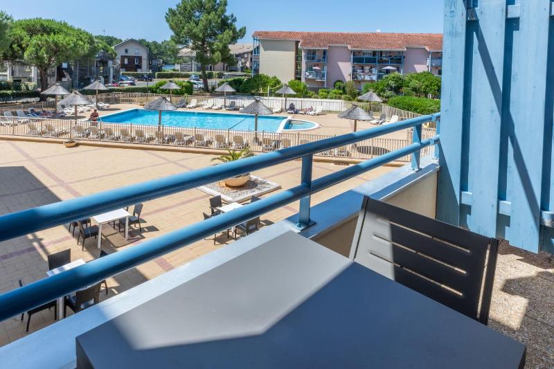 2-Room Apartment - 4 people image 4