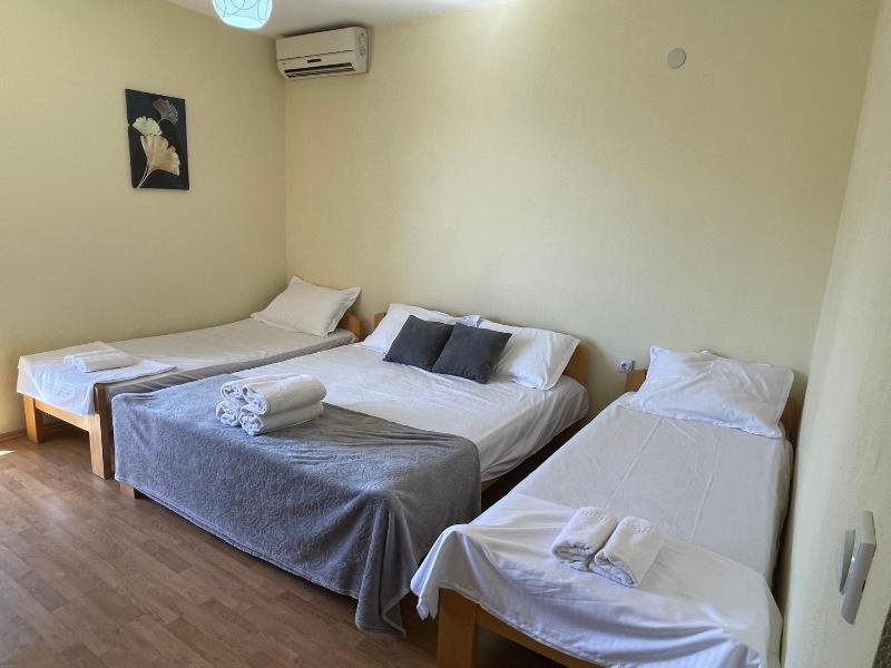 SOHO Apartments - image 3