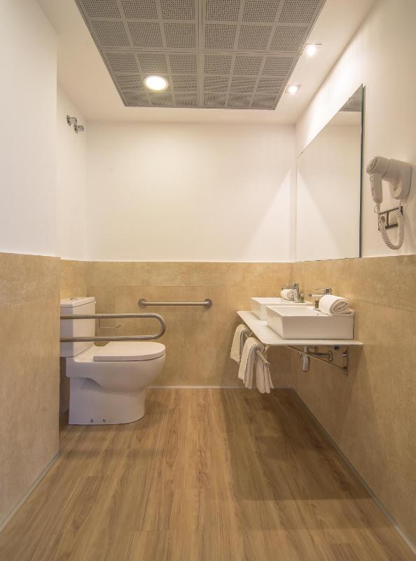 La Lonja - image 16