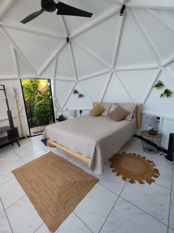 Sunrise Hill Glamping - image 11