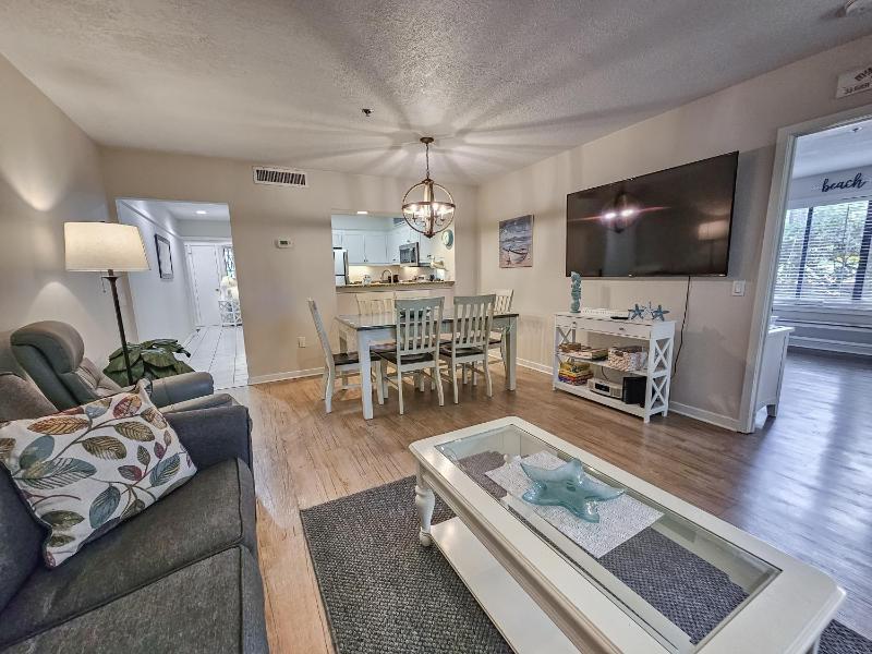 Serene 2 bed 2 bath lodge with amenities 101AC lodge - image 43
