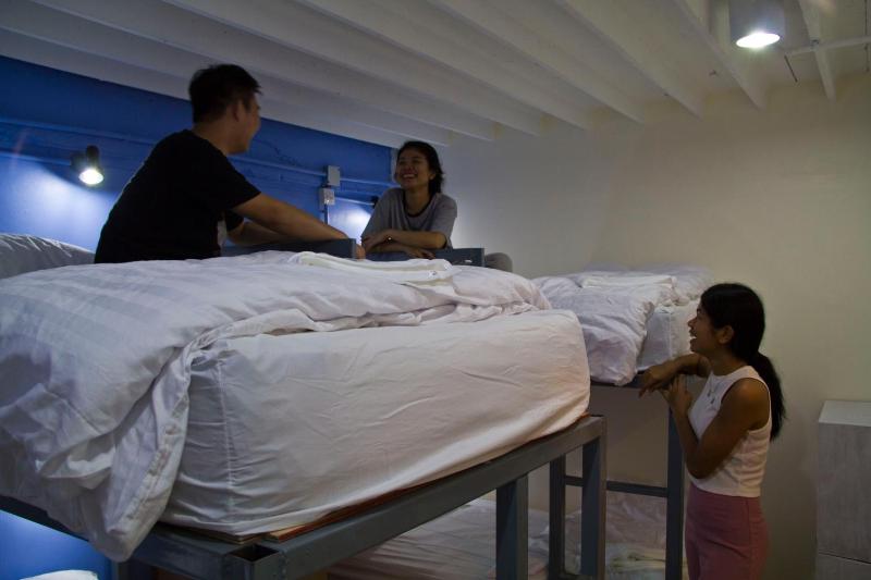Bed in 6-Bed Mixed Dormitory Room image 2