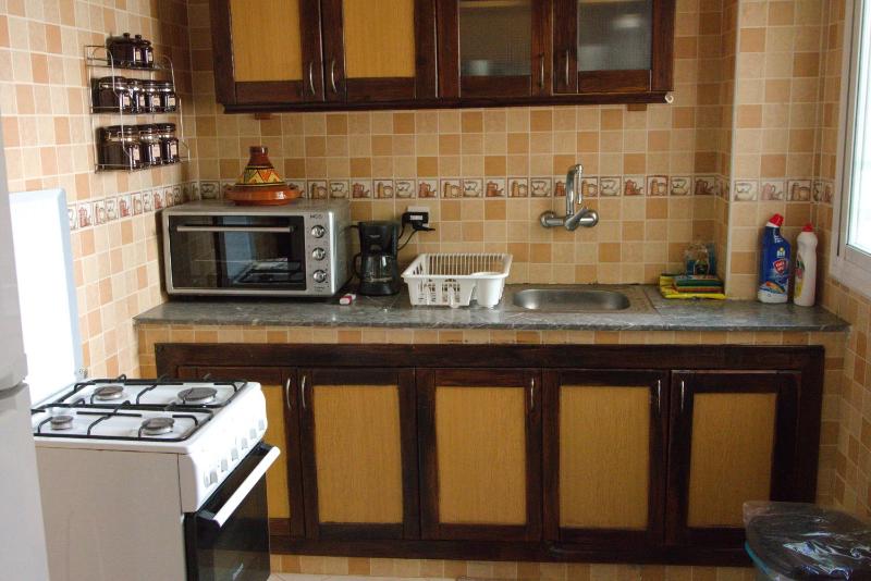 Charming apartment in Martil with swimming pool - image 15